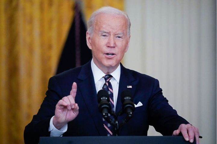 Joe Biden Announces Harsh Sanctions: “Vladimir Putin Will Be A Pariah On The International Scene”