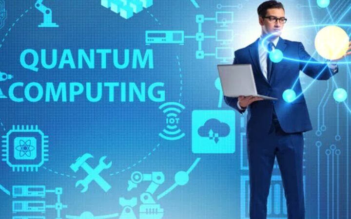 Quantum Computing: What It Is and 7 Ways It Helps Businesses