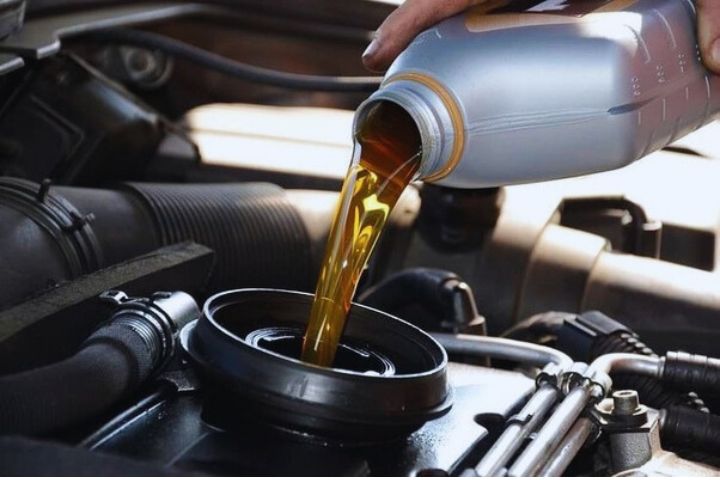 5W30 Engine Oil: The Quiet Force Behind Fuel Efficiency